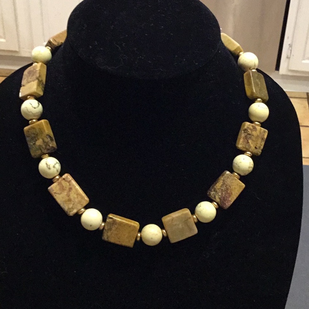 Natural stone necklace.
